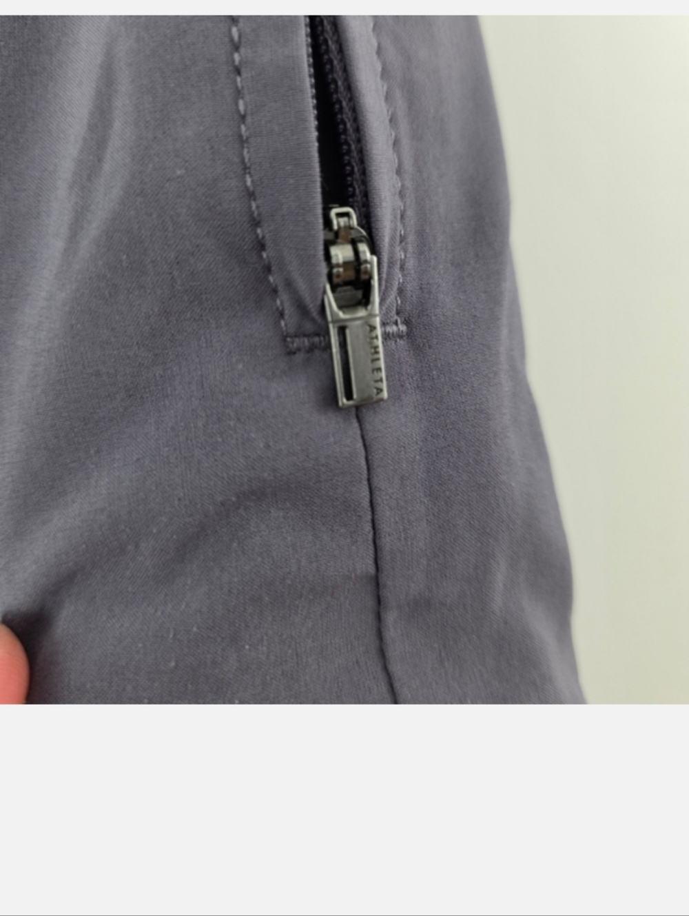 Athleta Savannah Joggers Violet High Rise Relaxed Loose Fit Yoga Workout 10